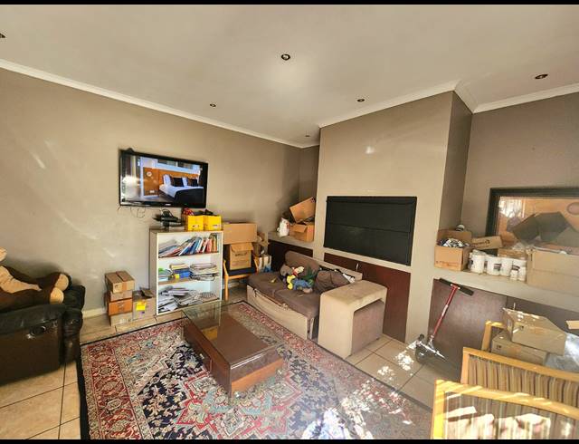 3 BEDROOM HOUSE SOLD IN JAGTERSHOF